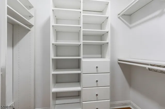 $2,100 | 225 Windmill Court, Phillipsburg, NJ 08865