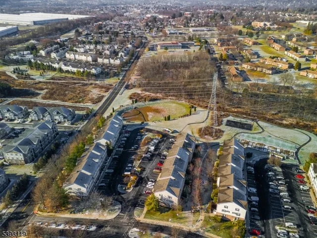 $2,100 | 225 Windmill Court, Phillipsburg, NJ 08865