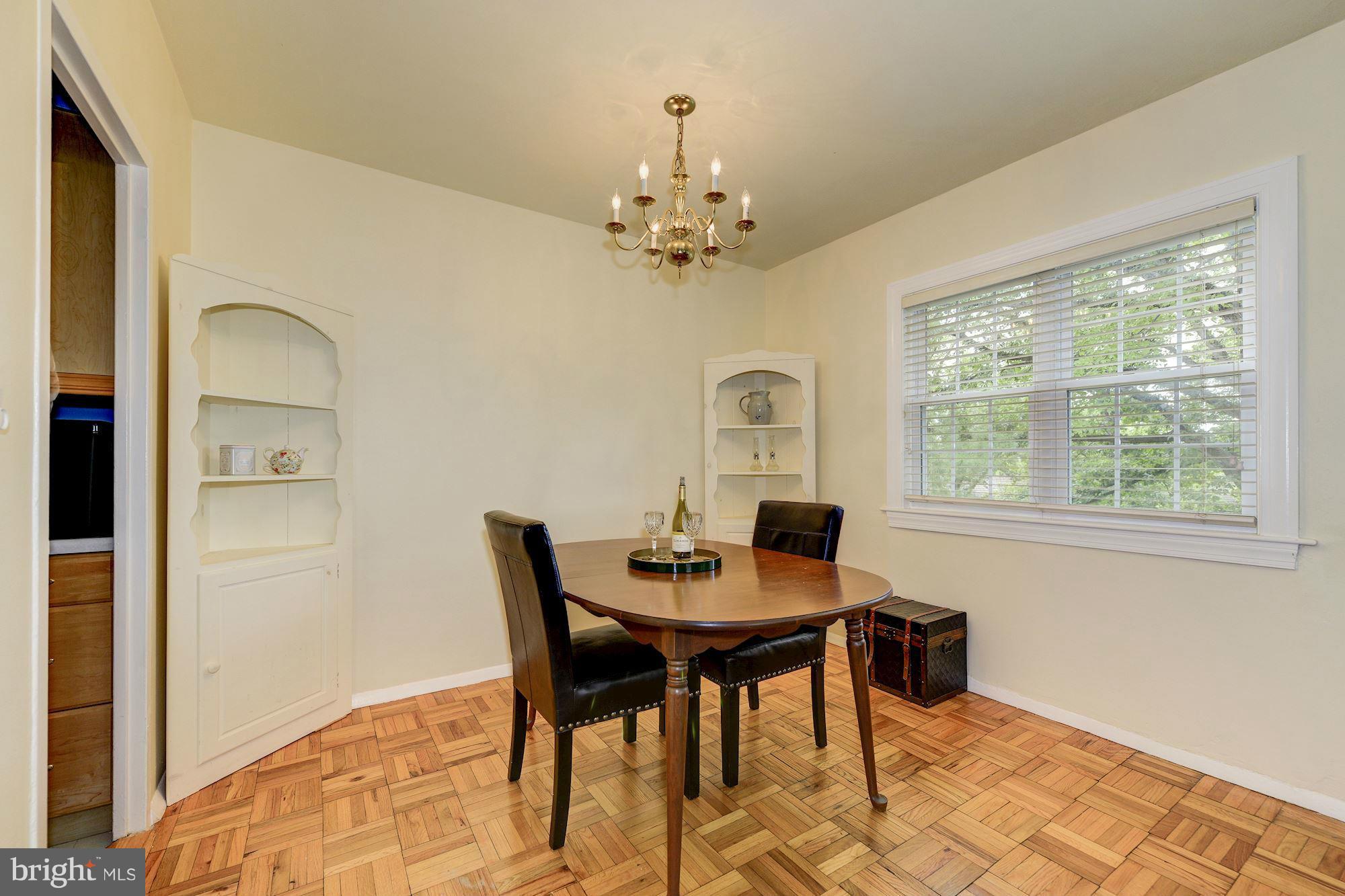 3136 Wellington Road, Unit 3136 Alexandria, VA 22302 - Photo 8 of 18 Dining Room