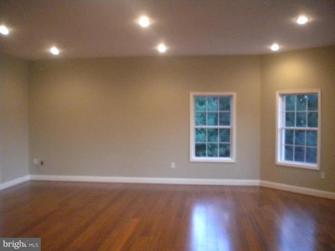 6508 Elmdale Road Alexandria, VA 22312 - Photo 4 of 23 Bedroom #3