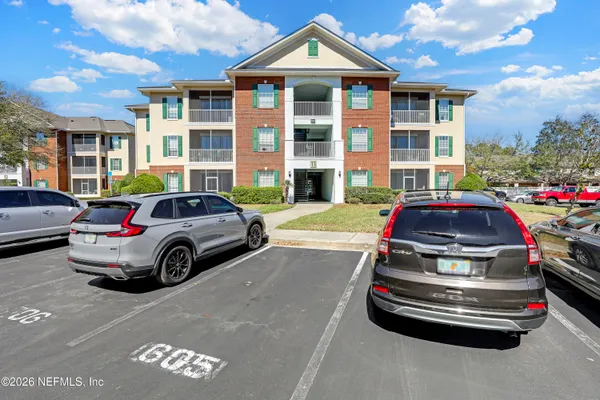 $169,900 | 785 Oakleaf Plantation Parkway, Unit 1333, Orange Park, FL 32065