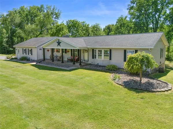 $415,000 | 2465 State Rte 21, Palmyra, NY 14522