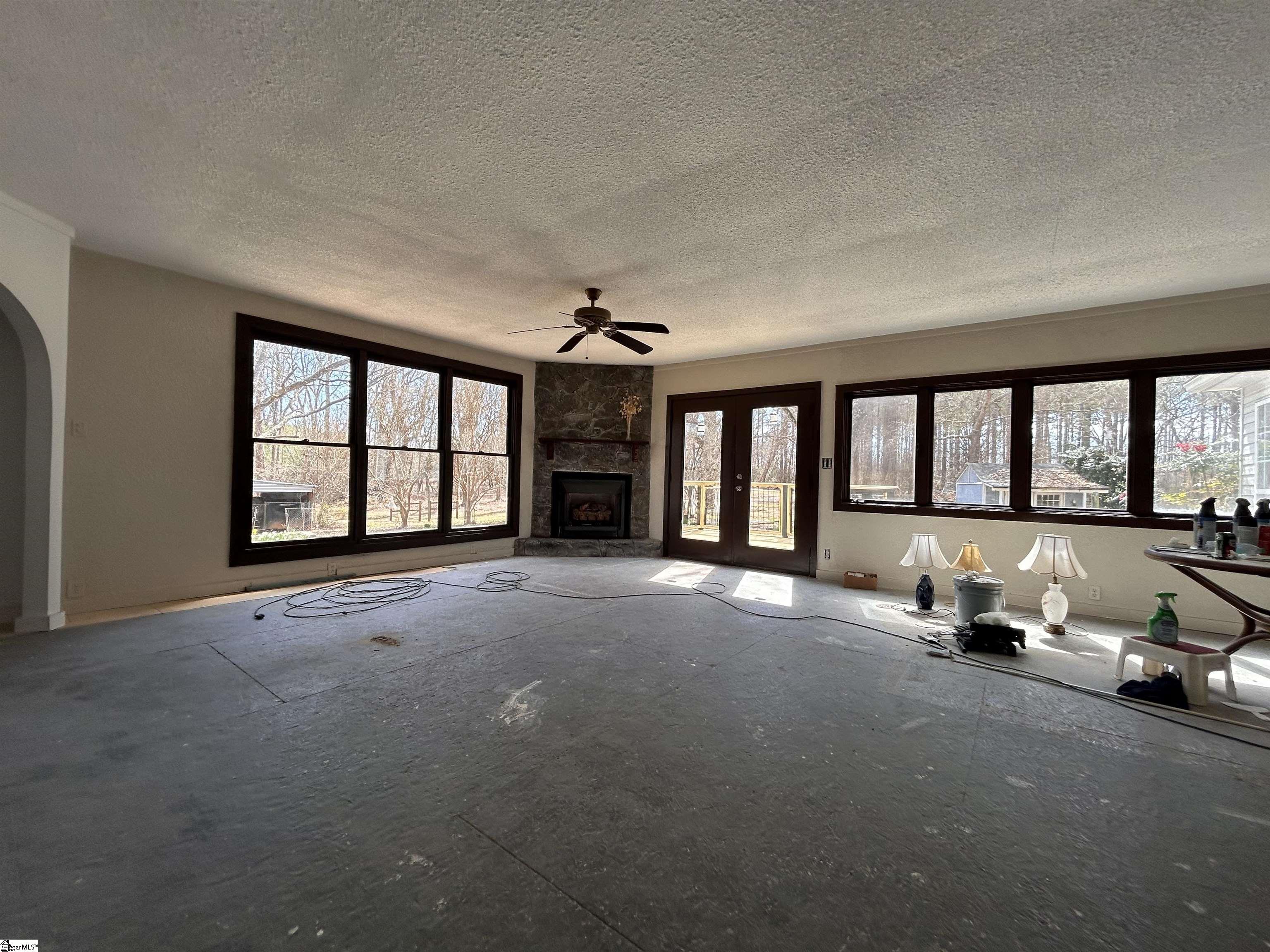 7443 Lisbon Road Mountville, SC 29370 - Photo 4 of 20 Gallery Image 4