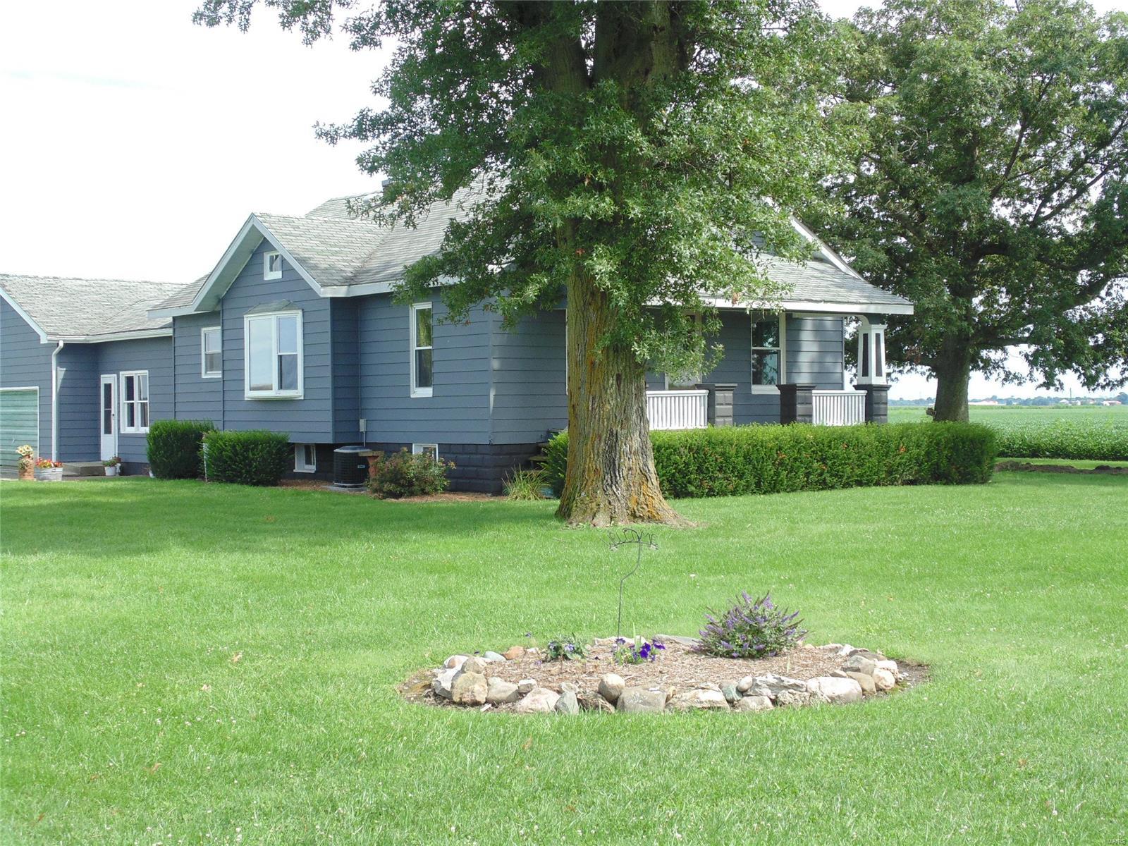 14272 West County Line Road Litchfield, IL 62056 - Photo 5 of 40 Gallery Image 5