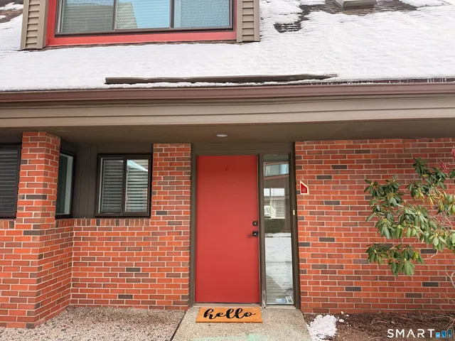 $2,895 | 40 Montoya Drive, Unit 40, Branford, CT 06405