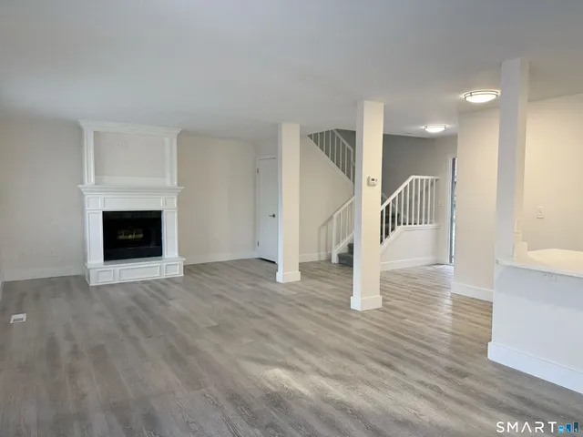 $2,895 | 40 Montoya Drive, Unit 40, Branford, CT 06405