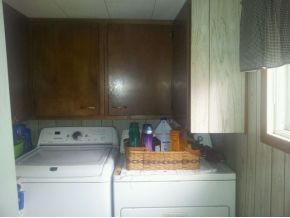 1861 Swanson Road Big Stone Gap, VA 24219 - Photo 8 of 20 Laundry