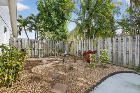 $775,000 | 966 Northwest 37th Avenue, Delray Beach, FL 33445