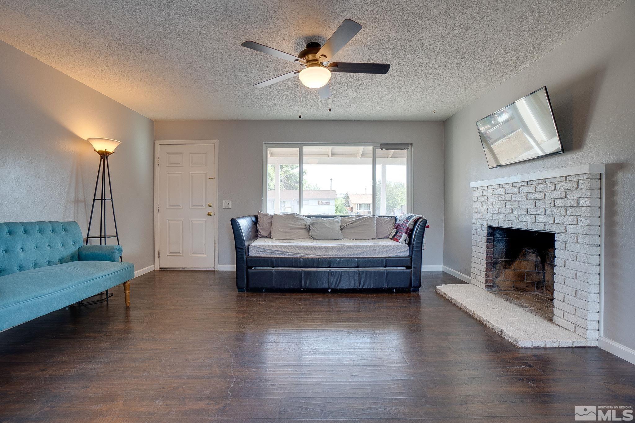 1440 Trainer Way Reno, NV 89512 - Photo 4 of 17 Photo 4
