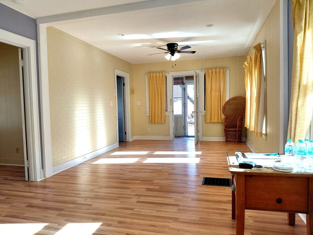 53 Lake Ellis Road Athol, MA 01331 - Photo 7 of 17