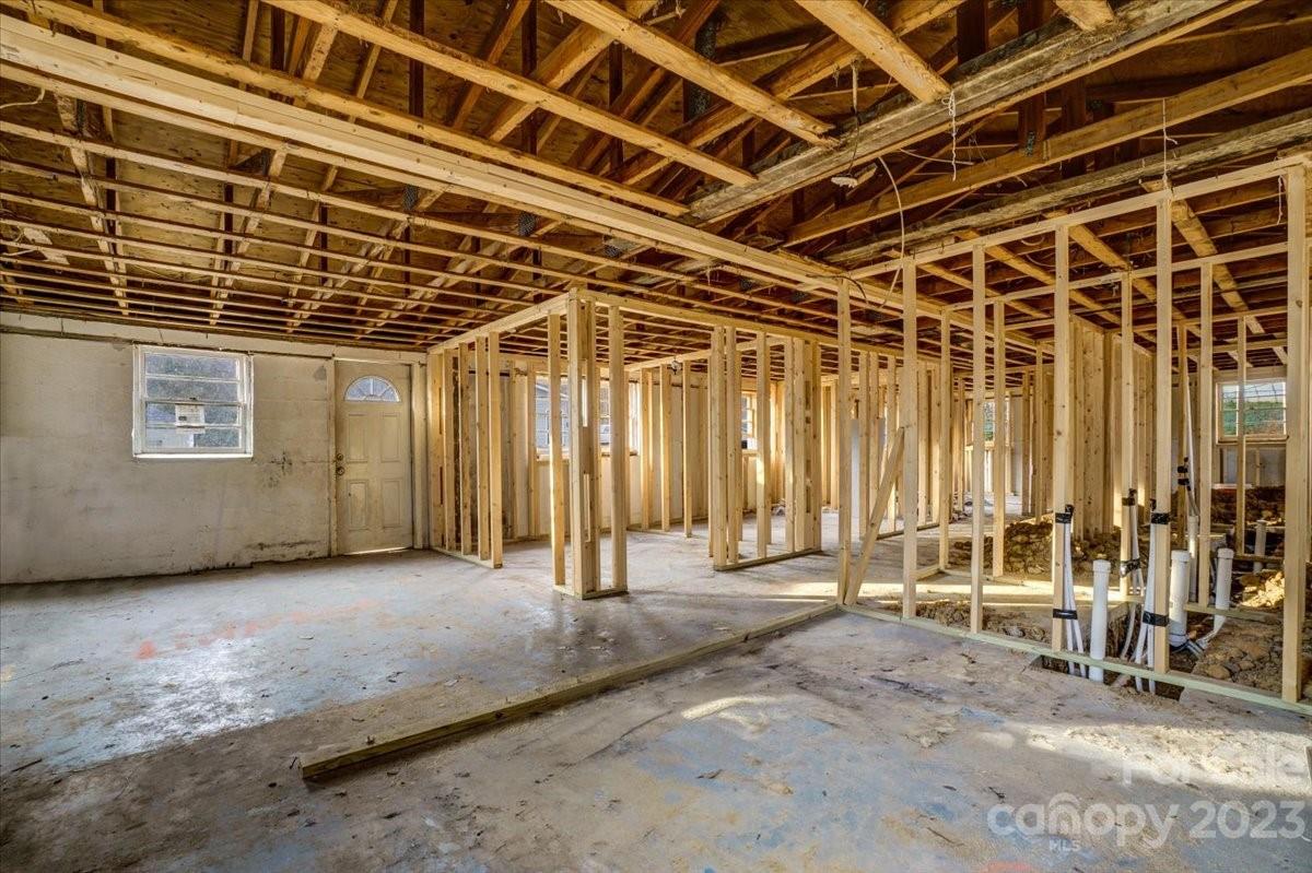 402 South Starr Street Dallas, NC 28034 - Photo 8 of 25 a view of an empty room