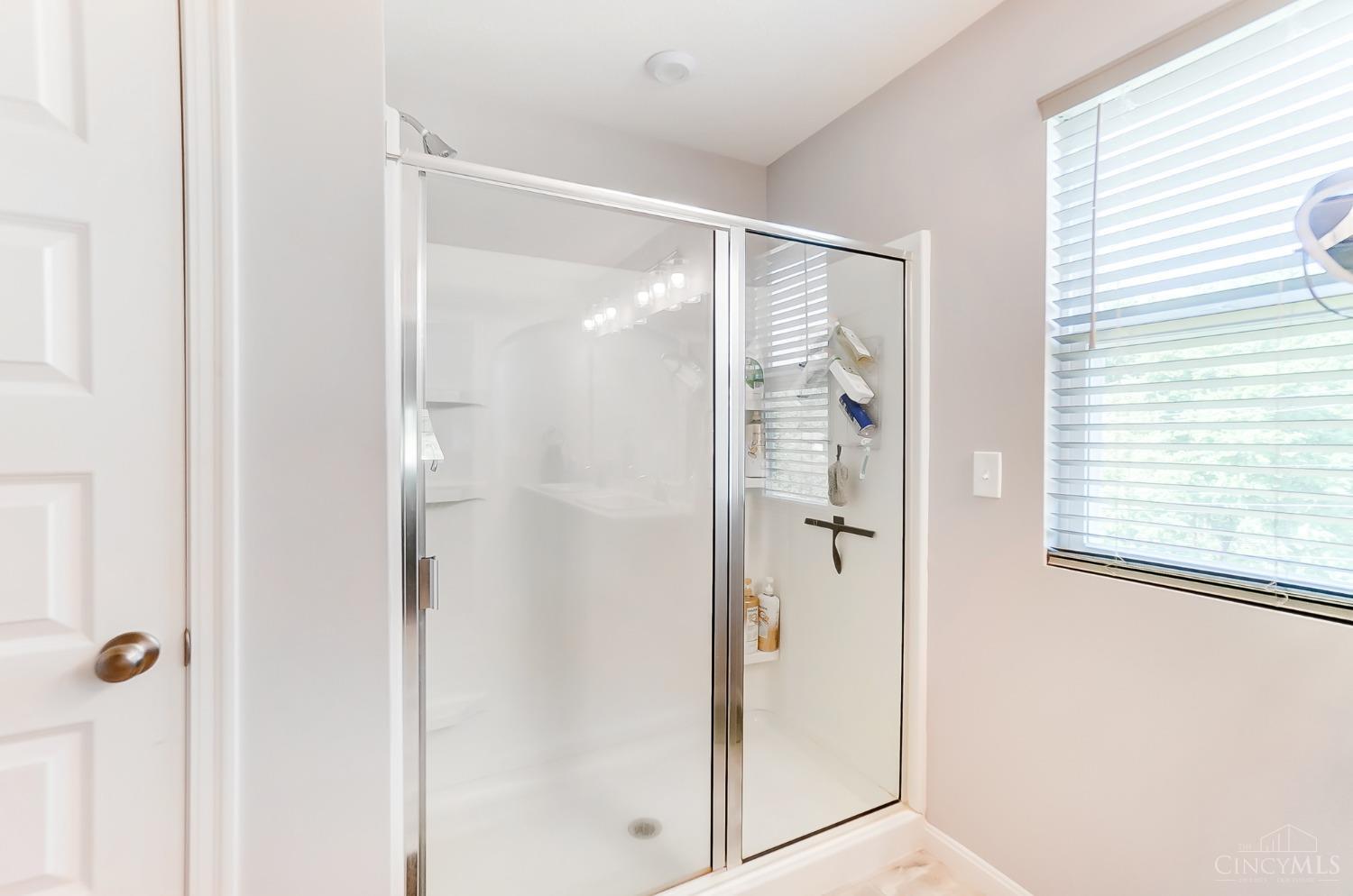 1250 Heather Ridge Cincinnati, OH 45233 - Photo 38 of 56 Gallery Image 38
