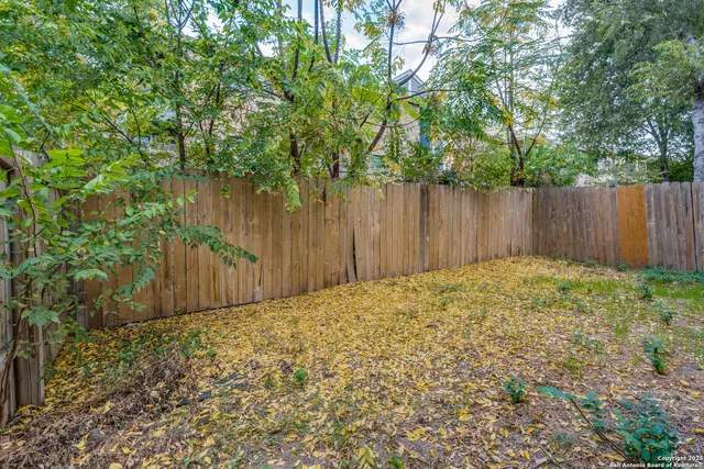 $1,750 | 19 Oak Plaza, San Antonio, TX 78216