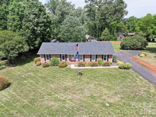 $419,900 | 139 Woodhaven Lane, Mocksville, NC 27028