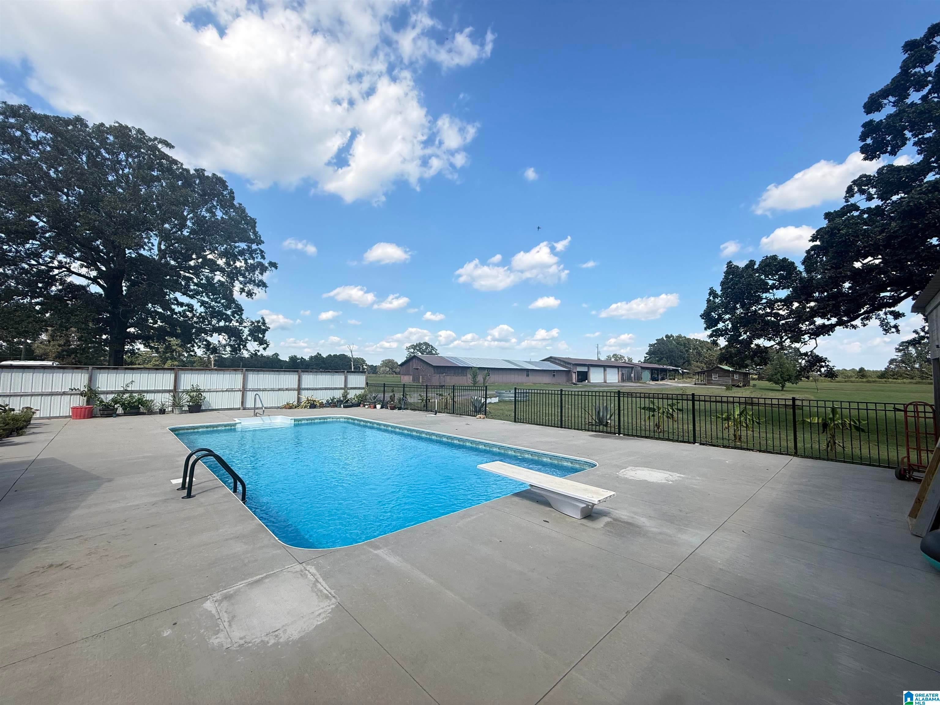 698 Pleasant Valley Road Rainbow City, AL 35906 - Photo 21 of 36 Gallery Image 21