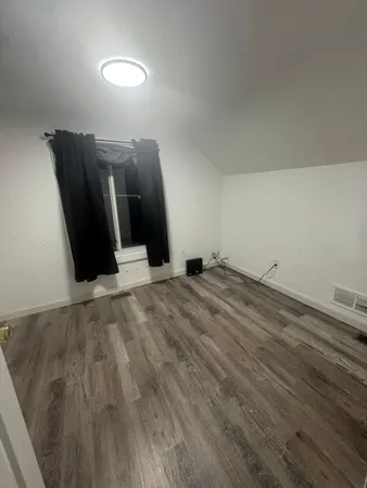$1,100 | 455 Irwin Avenue, Pontiac, MI 48341