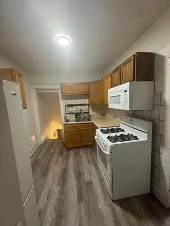 $1,100 | 455 Irwin Avenue, Pontiac, MI 48341