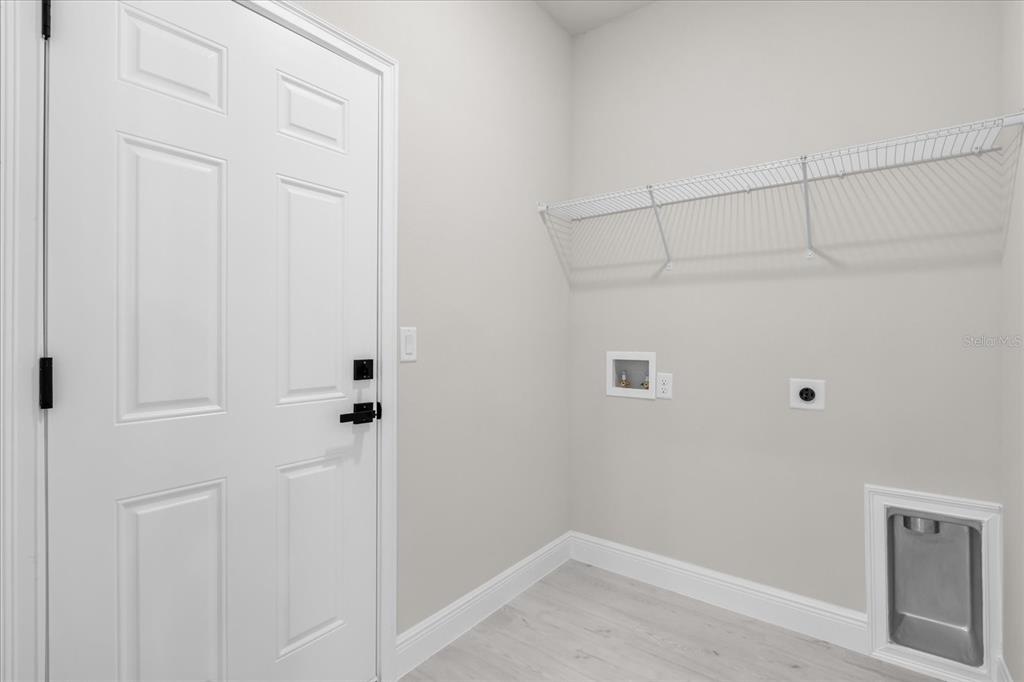 15782 Southwest 52nd Ave Road Ocala, FL 34473 - Photo 12 of 34 a view of a small space