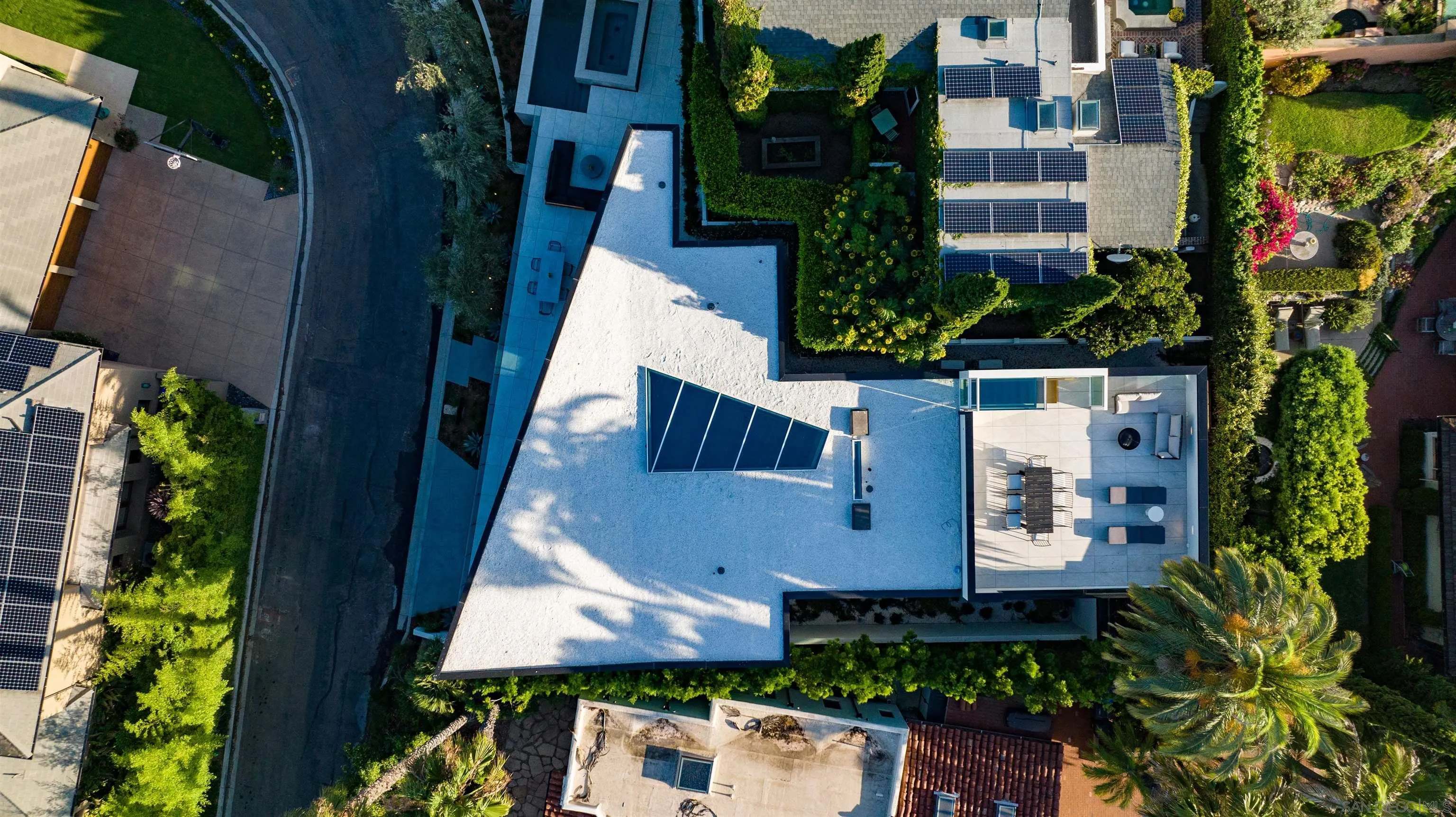 7837 Lookout Drive La Jolla, CA 92037 - Photo 29 of 46 an aerial view of house with yard