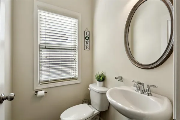 $555,000 | 7395 Glisten Avenue Northeast, Atlanta, GA 30328