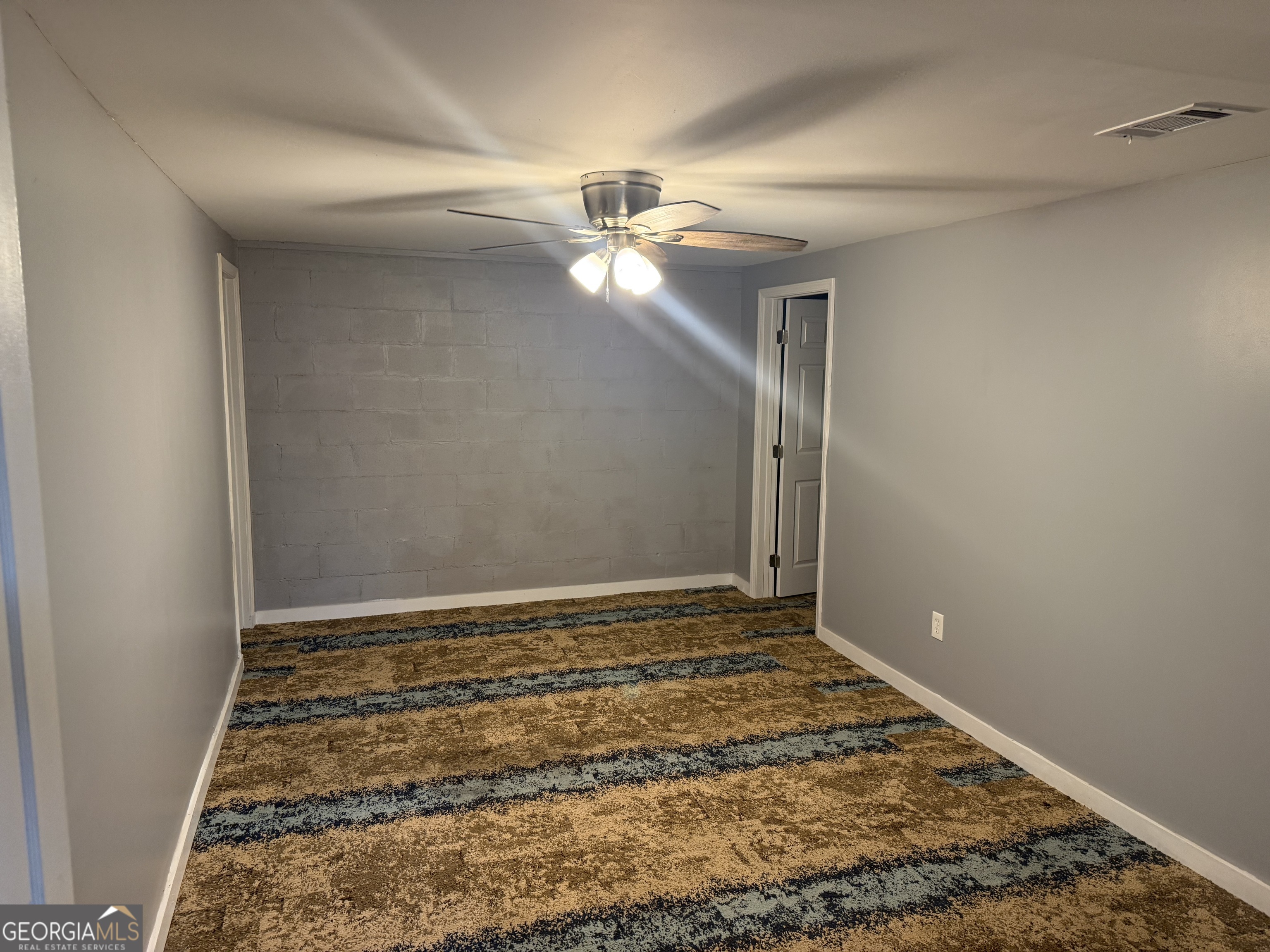 5047 West Point Road LaGrange, GA 30240 - Photo 12 of 22 a view of room