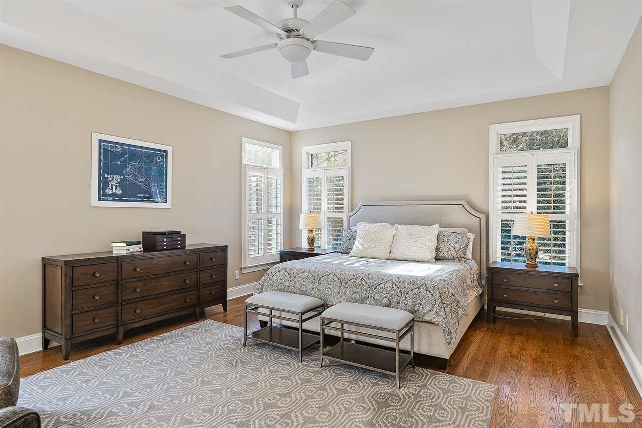 2832 Brenfield Drive Raleigh, NC 27606 - Photo 16 of 30 Gallery Image 16