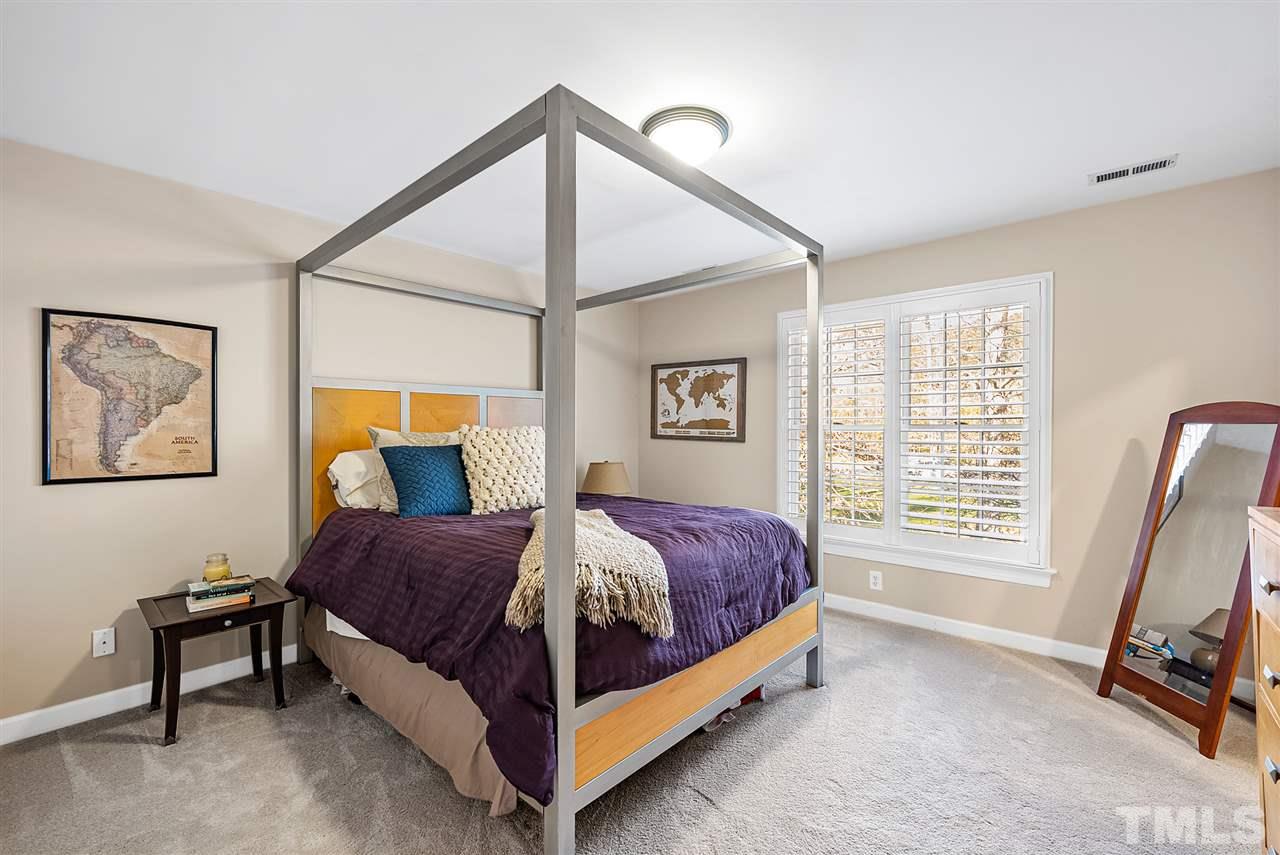 2832 Brenfield Drive Raleigh, NC 27606 - Photo 21 of 30 Gallery Image 21