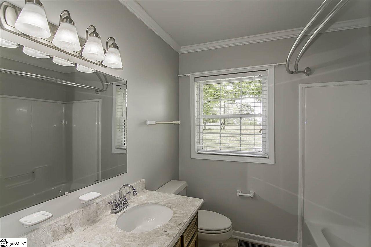 220 Holland Ford Road Pelzer, SC 29669 - Photo 15 of 33