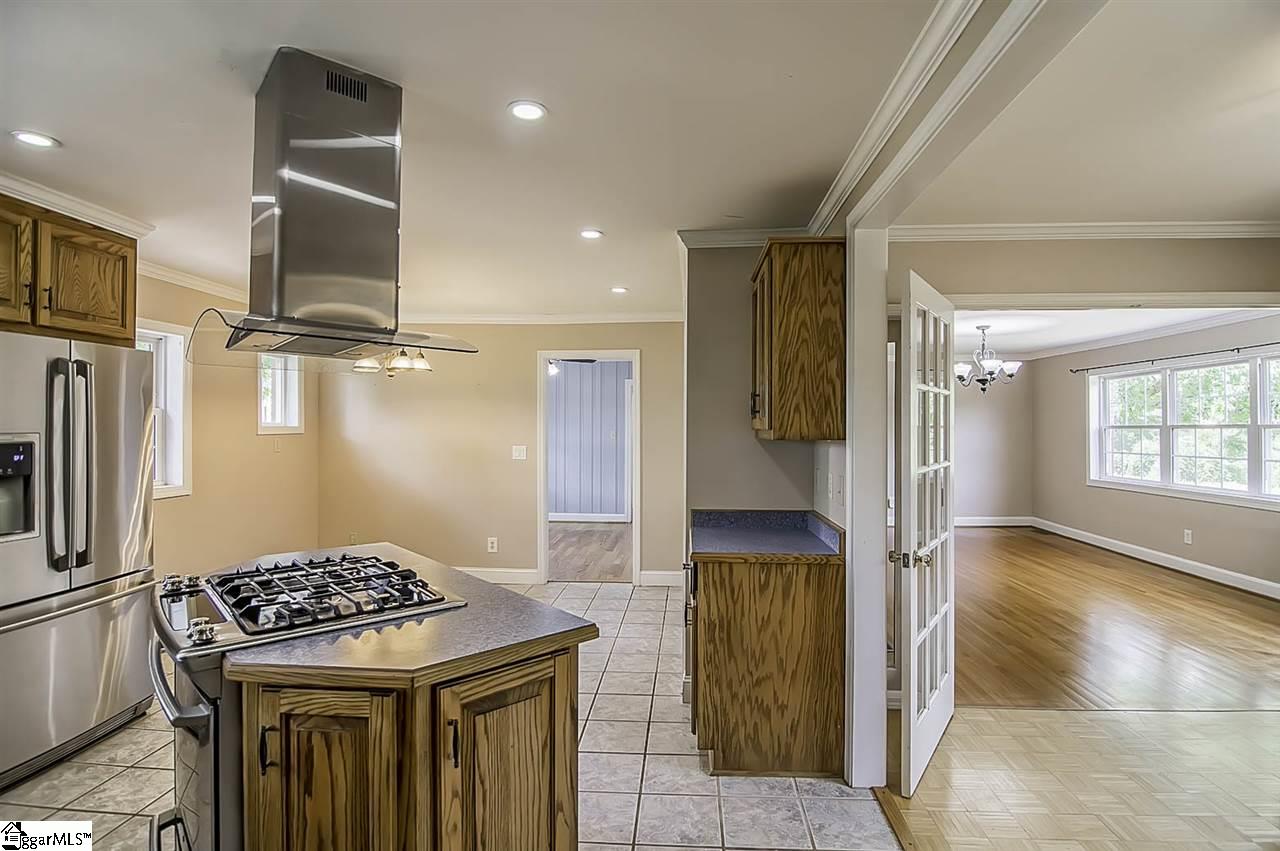 220 Holland Ford Road Pelzer, SC 29669 - Photo 7 of 33
