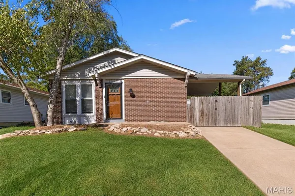$175,000 | 3005 Matlock Drive, Florissant, MO 63031