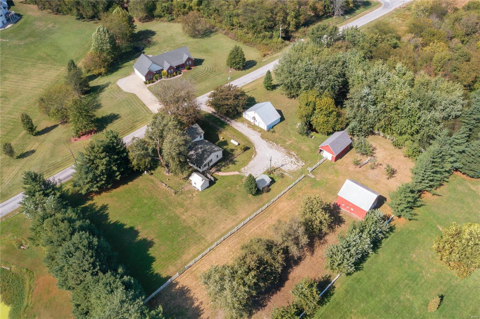 3048 Grotefendt Road Marine, IL 62061 - Photo 5 of 50