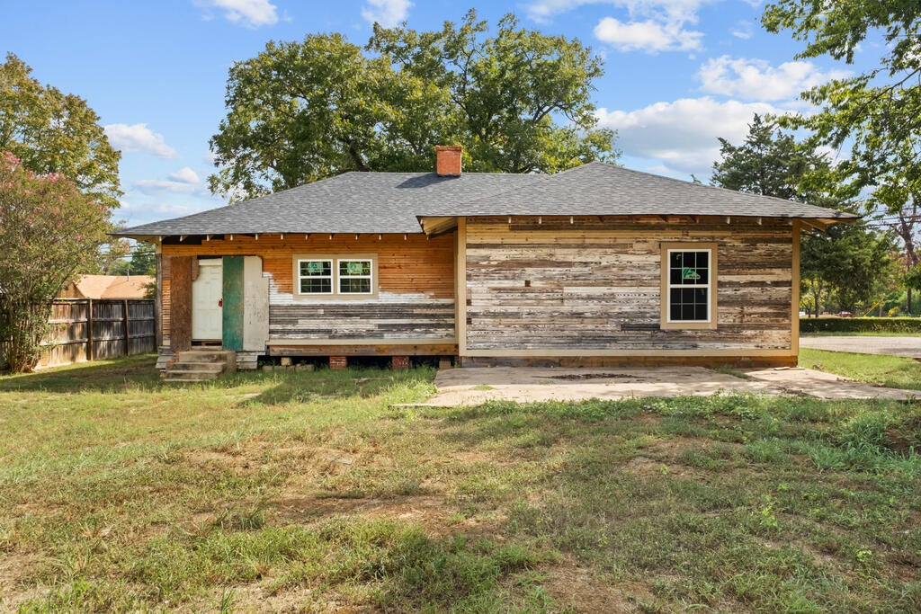 509 Crockett Road Palestine, TX 75801 - Photo 22 of 29 Gallery Image 22