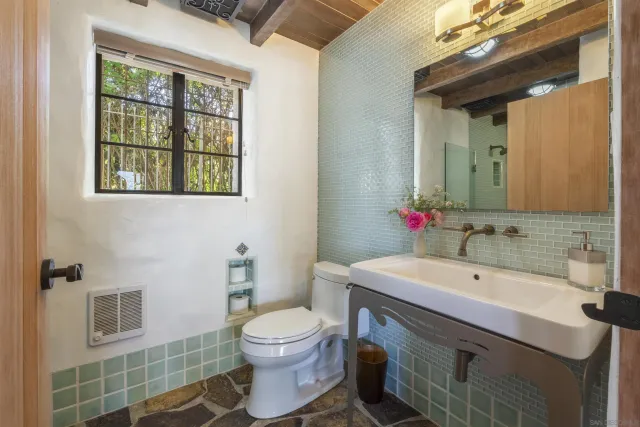 $28,000 | 1105 Stratford Court, Del Mar, CA 92014