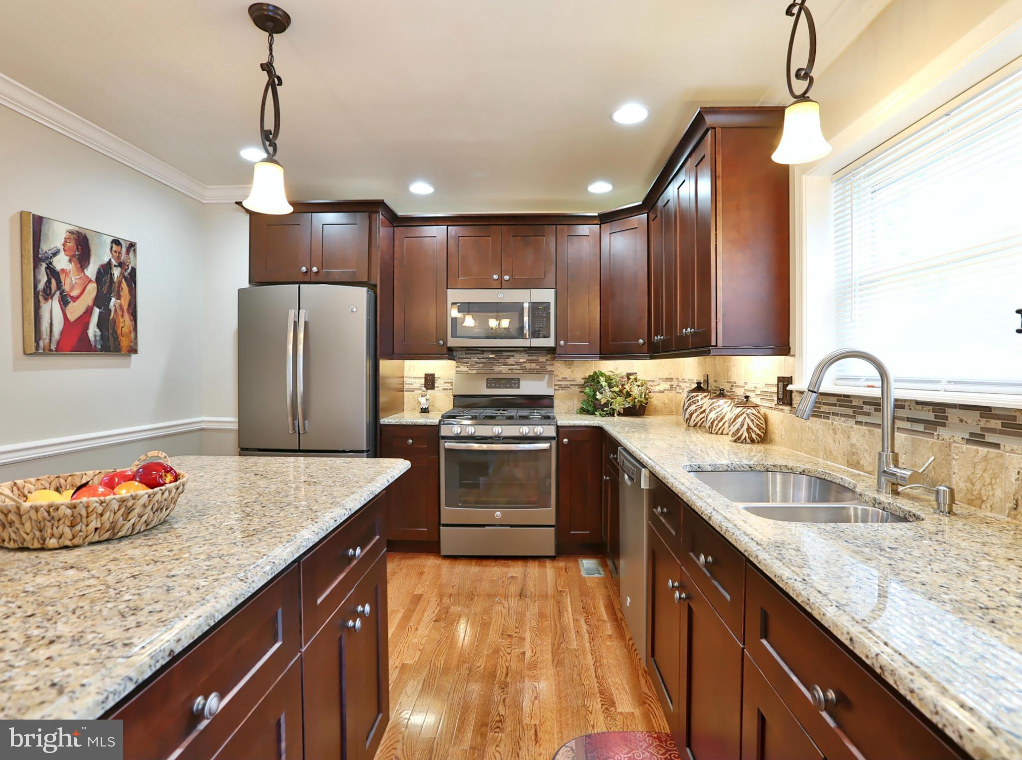 2017 Greengage Road Baltimore, MD 21244 - Photo 5 of 30 Deluxe Kitchen With Stainless Steel Appliances