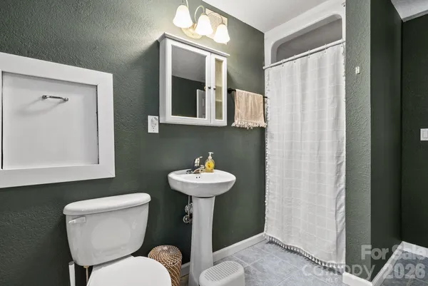 $639,000 | 29 Muirfield Drive, Arden, NC 28704