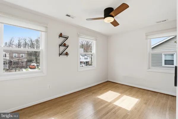 $3,000 | 2306 Riverview Terrace, Alexandria, VA 22303