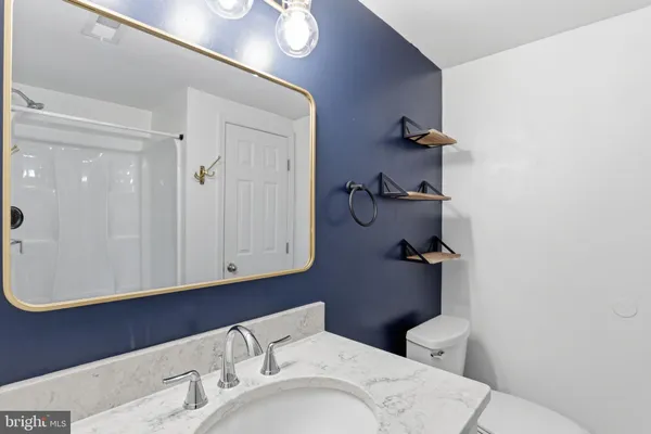 $3,000 | 2306 Riverview Terrace, Alexandria, VA 22303