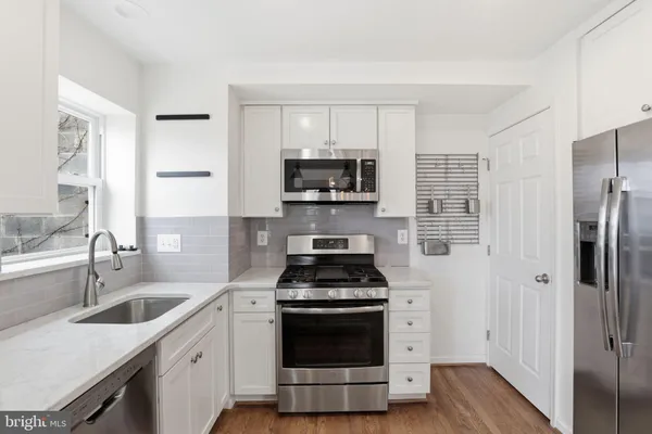 $3,000 | 2306 Riverview Terrace, Alexandria, VA 22303