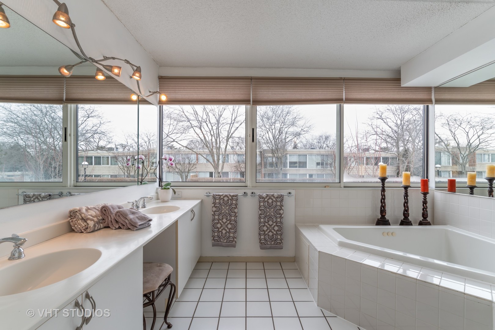 43 Wellington Road Northbrook, IL 60062 - Photo 11 of 19
