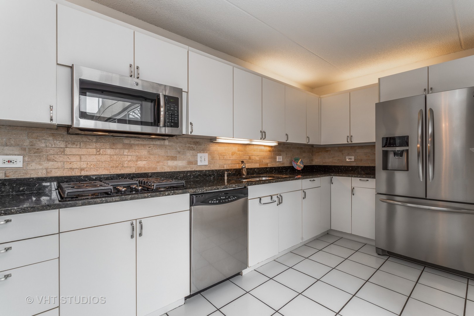 43 Wellington Road Northbrook, IL 60062 - Photo 8 of 19