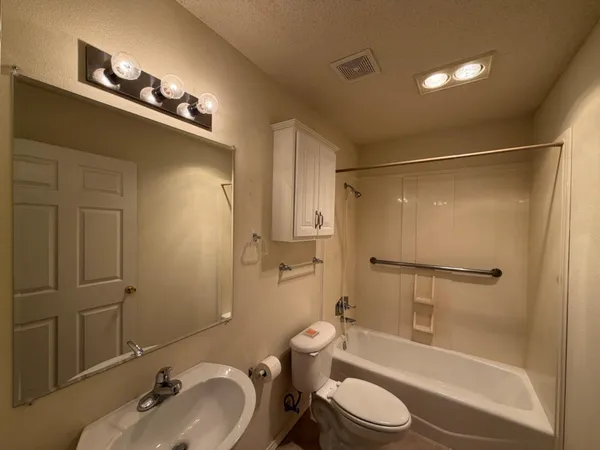 $1,400 | 9715 Joliet Avenue, Lubbock, TX 79423