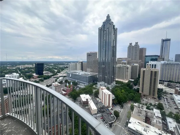 $2,950 | 400 West Peachtree Street Northwest, Unit 3511, Atlanta, GA 30308