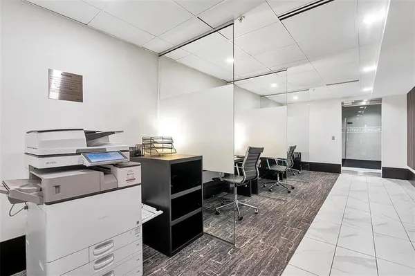 $2,950 | 400 West Peachtree Street Northwest, Unit 3511, Atlanta, GA 30308