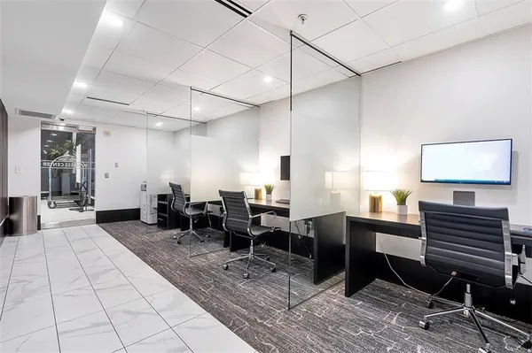 $2,950 | 400 West Peachtree Street Northwest, Unit 3511, Atlanta, GA 30308