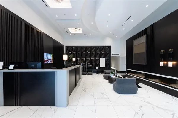 $2,950 | 400 West Peachtree Street Northwest, Unit 3511, Atlanta, GA 30308