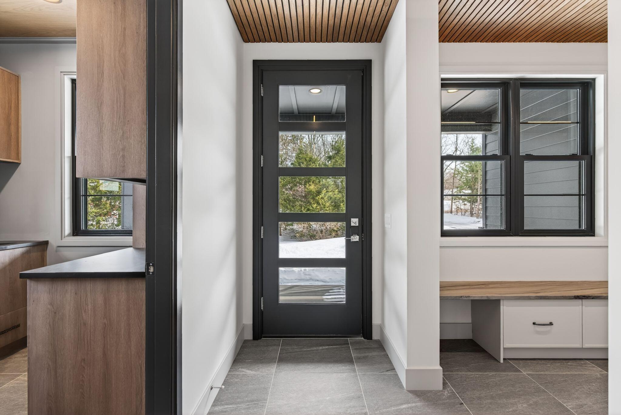 448 Blackstrap Road Falmouth, ME 04105 - Photo 19 of 57 ENTRY 1