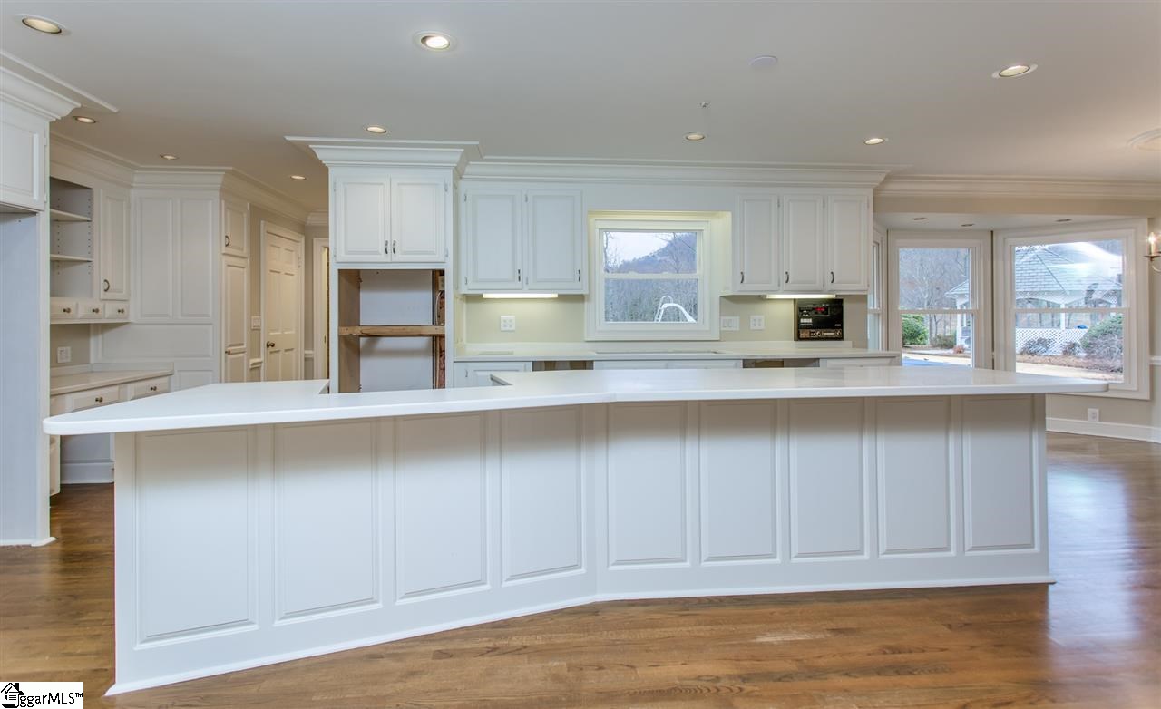 213 Patrol Club Road Greenville, SC 29609 - Photo 19 of 32 Gallery Image 19