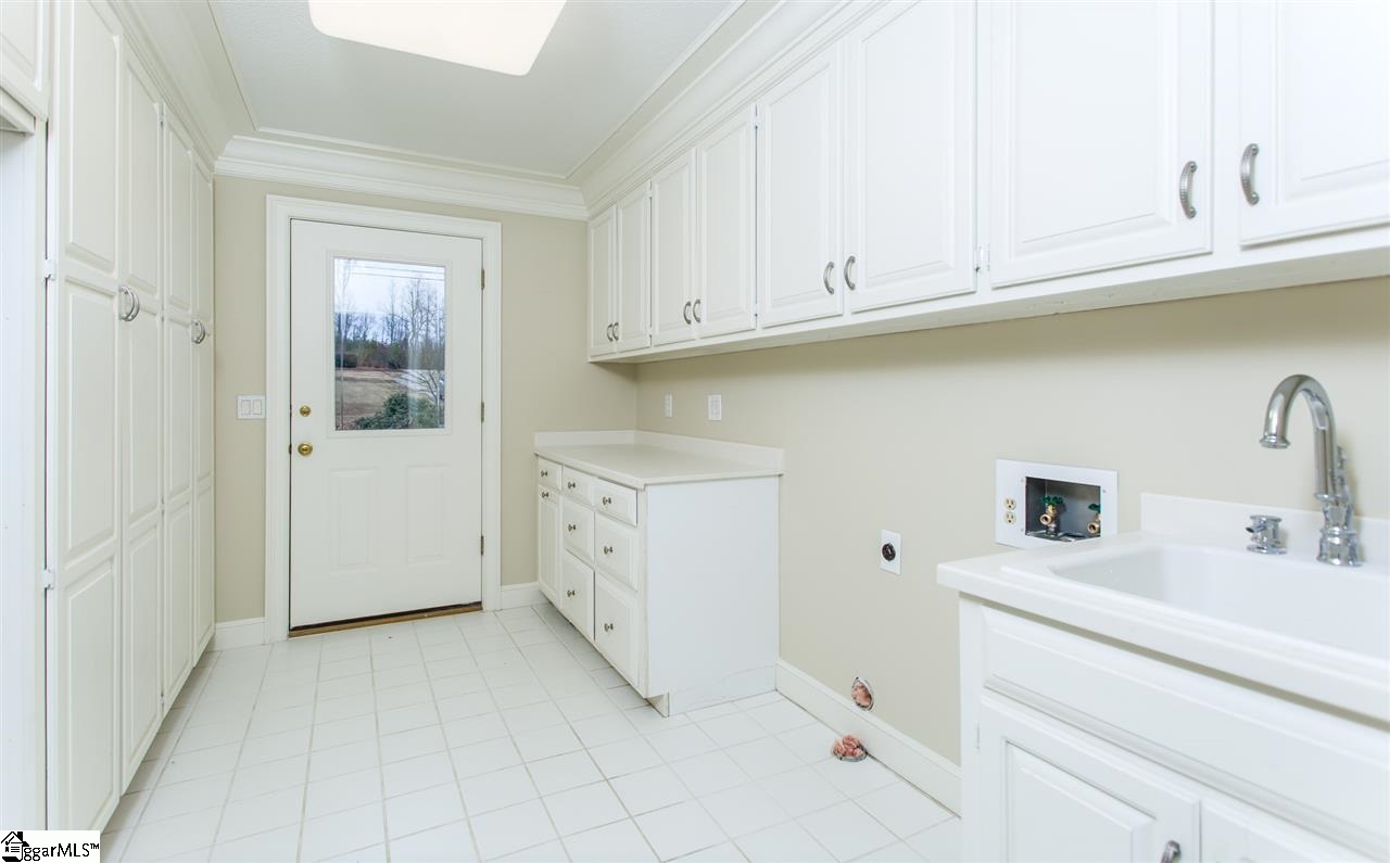 213 Patrol Club Road Greenville, SC 29609 - Photo 21 of 32 Gallery Image 21