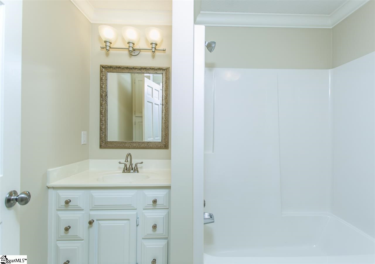 213 Patrol Club Road Greenville, SC 29609 - Photo 28 of 32 Gallery Image 28