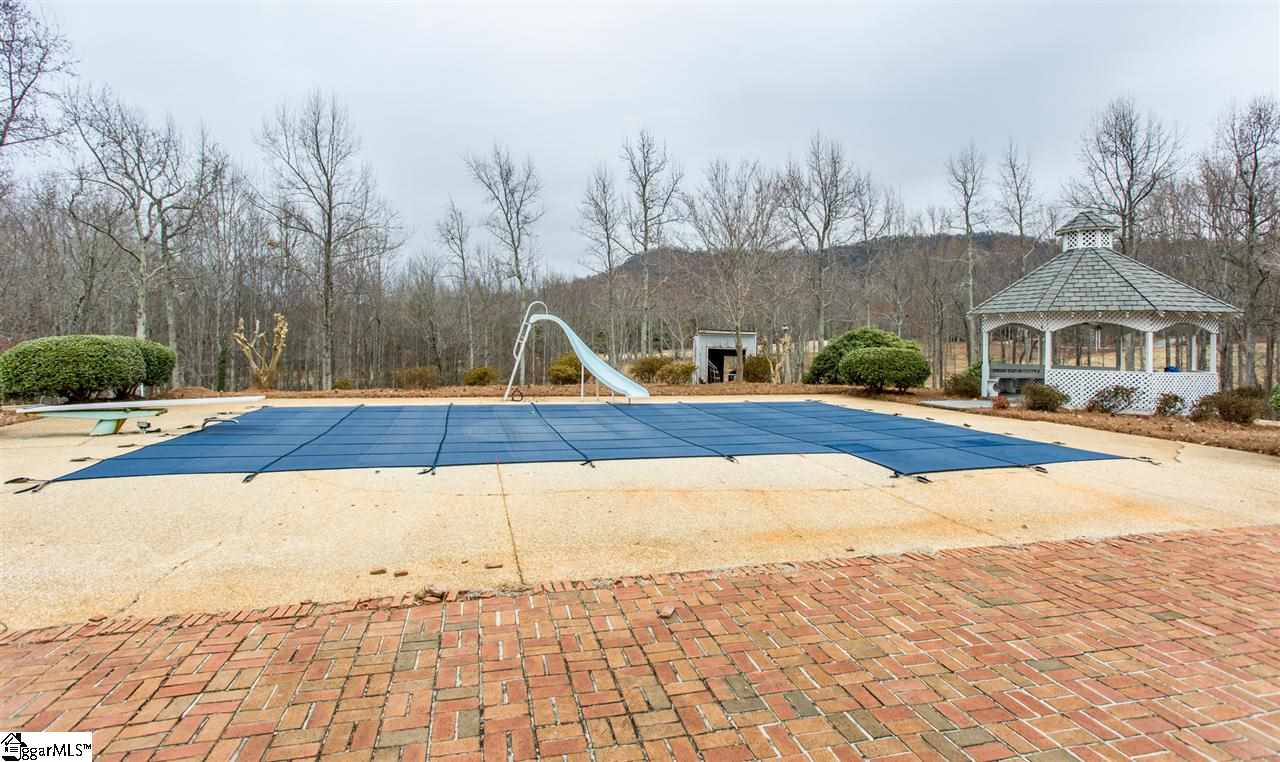 213 Patrol Club Road Greenville, SC 29609 - Photo 6 of 32 Gallery Image 6